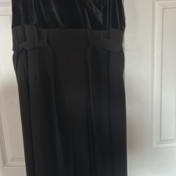 Size 18 W black jumper velvet top, pant bottom with flap PROM!! Prom jumpsuit - Picture 3 of 3